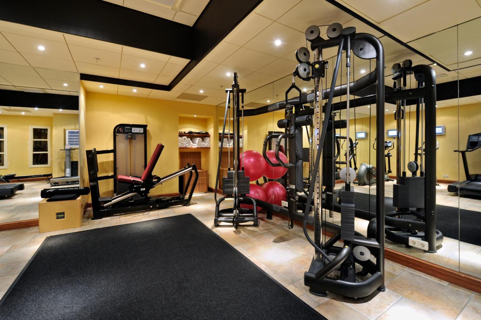 Grand Hotel Huis Ter Duin ノールトウェイク エクステリア 写真 A gym
