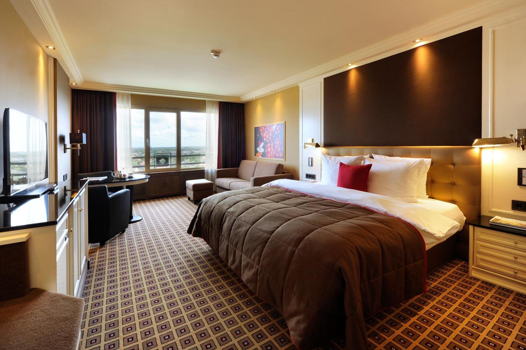 Grand Hotel Huis Ter Duin ノールトウェイク エクステリア 写真 A room at the hotel