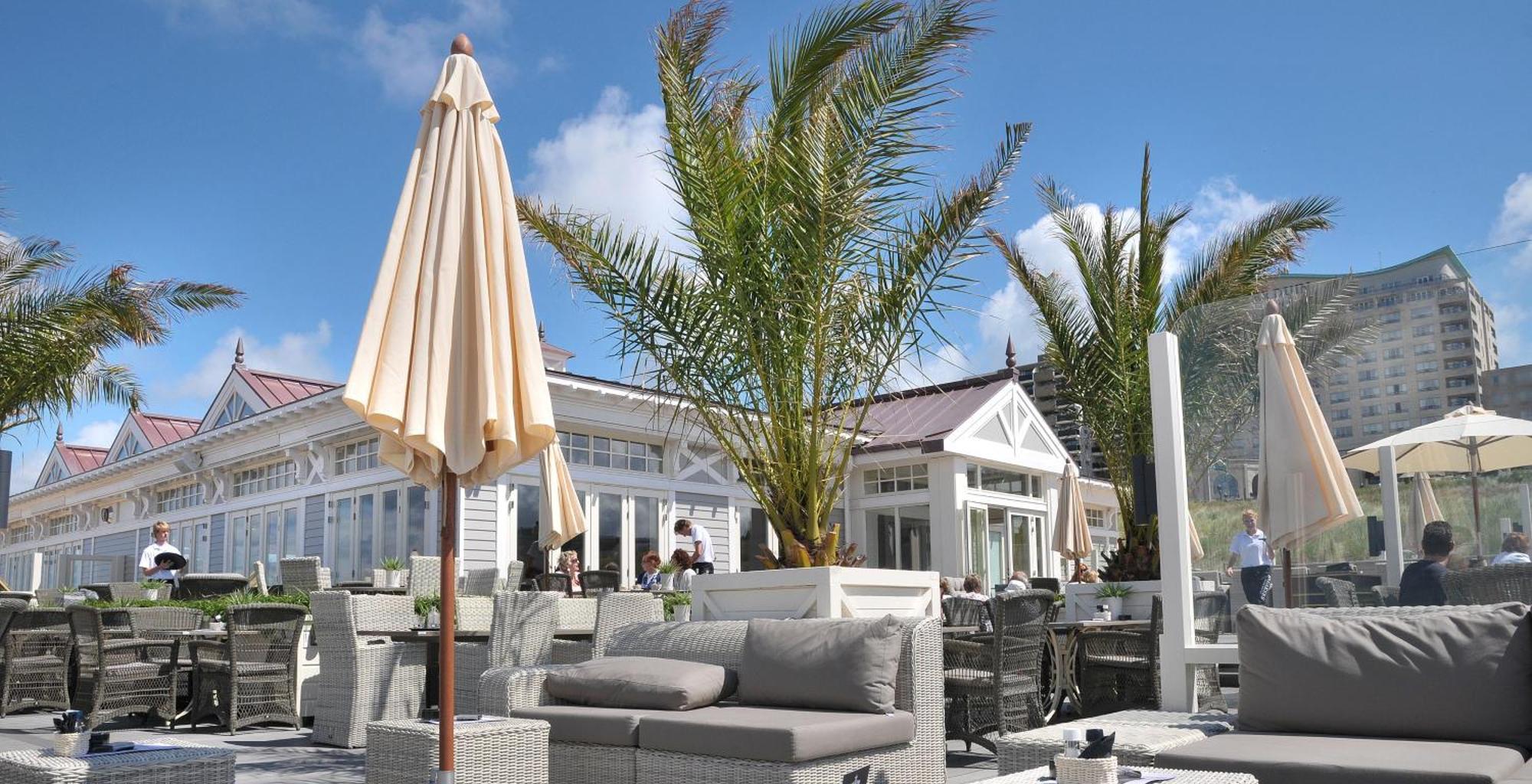 Grand Hotel Huis Ter Duin ノールトウェイク エクステリア 写真 The beach club at the Hotel Axelmannstein